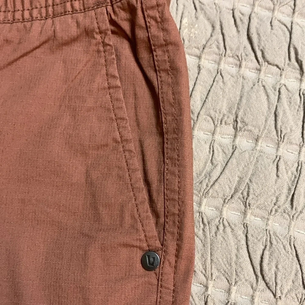 Vuori Women’s Ripstop Mauve Elastic Waist Drawstring Cotton Five-Pocket Pants XS